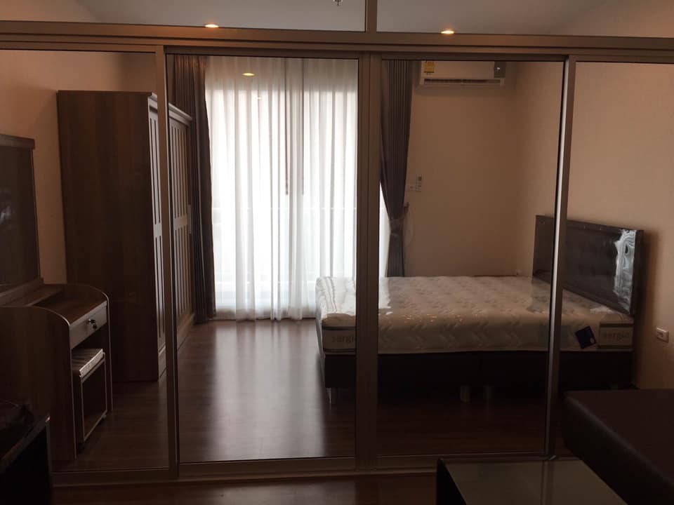 ให้เช่าคอนโด ศุภาลัย ไลท์ สาทร-เจริญราษฎร์ 35 ตรม ชั้น 15  ให้เช่าราคา 10000 บาท เดือน 