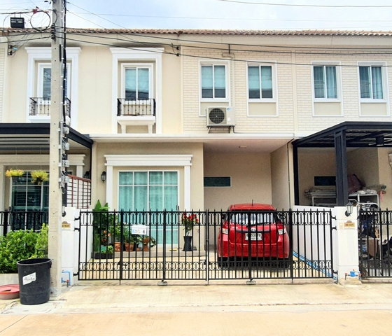 ขายทาวน์โฮมหมู่บ้านพฤกษาวิลล์รามคำแหง-วงแหวน เนื้อที่ 18  ตร.ว  4 ห้องนอน ใกล้มีสทีน  