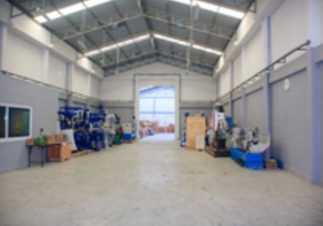 ให้เช่าโกดังกิ่งแก้วบางพลี​ สมุทรปราการอยู่ในซอยโชว์รูมนิสัน 