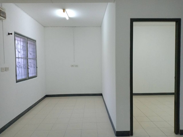 ขายด่วน ห้องชุด 500000 บ้านเอื้ออาทร สมุทรปราการ แพรกษา 14 ใกล้โลตัสบางปู 