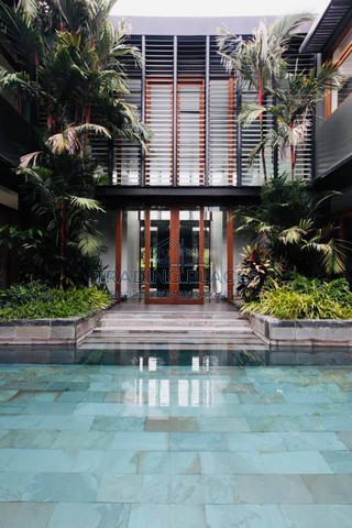 ให้เช่า Luxury Modern House ซอยพัฒนาการ 30ห้องนอน 4ห้องน้ำ 800ตร.ม