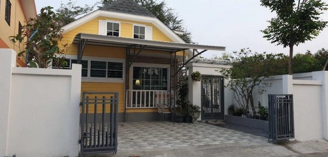 ขายบ้านเดี่ยว 2 ชั้น สไตล์ English cottage ซอยลาดพร้าว 101 แยก 27 ถนนซอยกว้าง บ้านสวยน่าอยู่