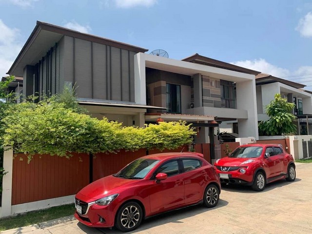 ถูกกว่าหลังอื่น ขายบ้านเดี่ยวพอร์โต วิลล่า พระราม2 ใกล้พอโตชิโน่ ตรงข้ามเซ็นทรัลมหาชัย SJ1569