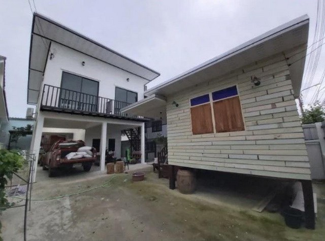For Rent บ้านเดี่ยว 2 ชั้น บ้านใหม่สไตล์ ไทยโมเดิร์น ย่านเฉลิมพระเกียรติ ร.9 ซอย 14