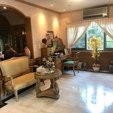 C1265 ให้เช่าบ้านเดี่ยว หมู่บ้านลัดดาวัลย์ ศรีนครินทร์ 4 ห้องนอน ใกล้โรงเรียนนานาชาติไทย สิงคโปร์