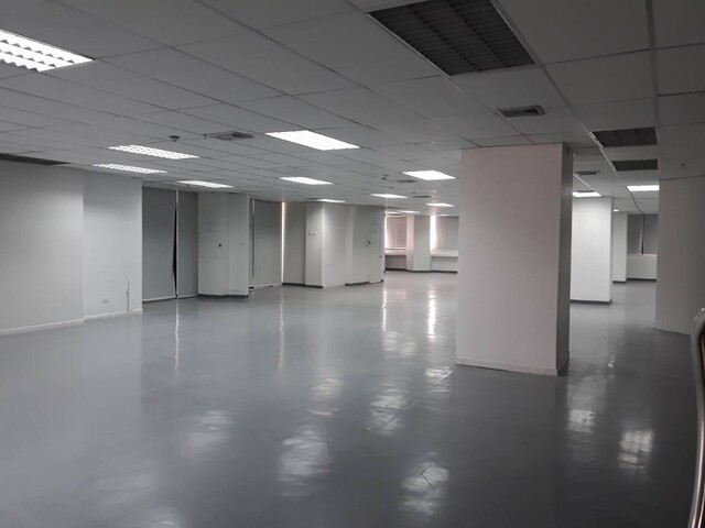 BS402-1ขายพื้นที่สำนักงาน 745.10 ตรม. ในอาคารชำนาญเพ็ญชาติ ใกล้ MRTพระราม 9 