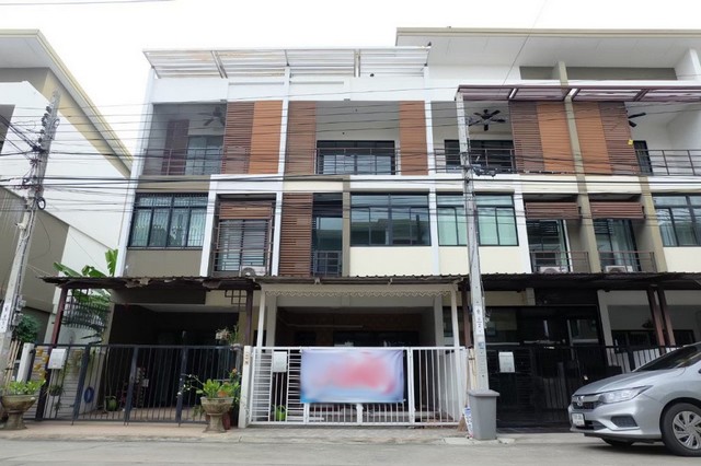 THS015 ขาย ทาวน์โฮม ซิกเนเจอร์ เพชรเกษม69(Sixnature Petkasem 69)