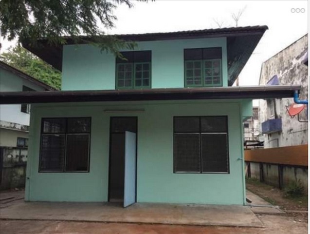 ให้เช่าบ้านเดี่ยว  80 ตรว 5 ห้องนอน 2 ห้องน้ำ  ลาดพร้าว101‬ 
