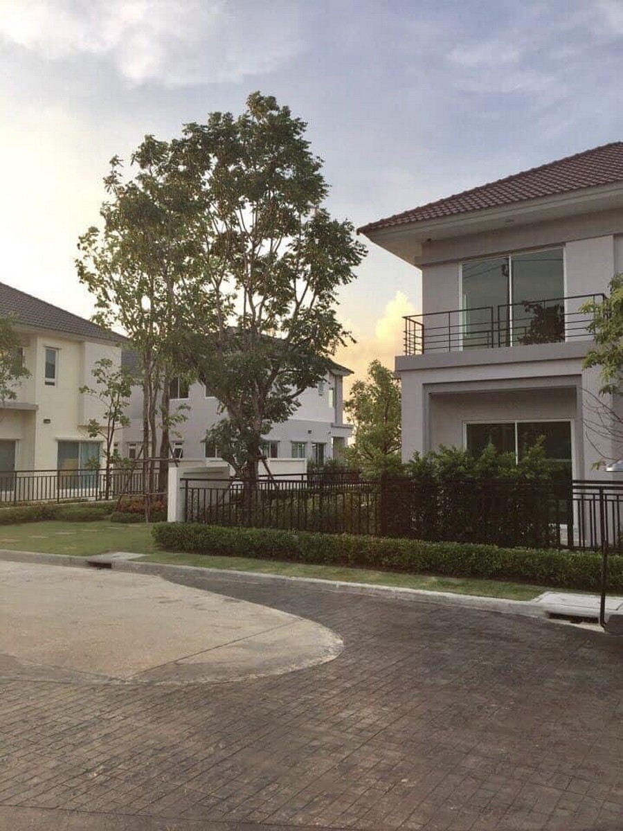 ขายด่วนบ้านเดี่ยวหมู่บ้านไลฟ์ บางกอก บูเลอวาร์ด  วงแหวน-พระราม9