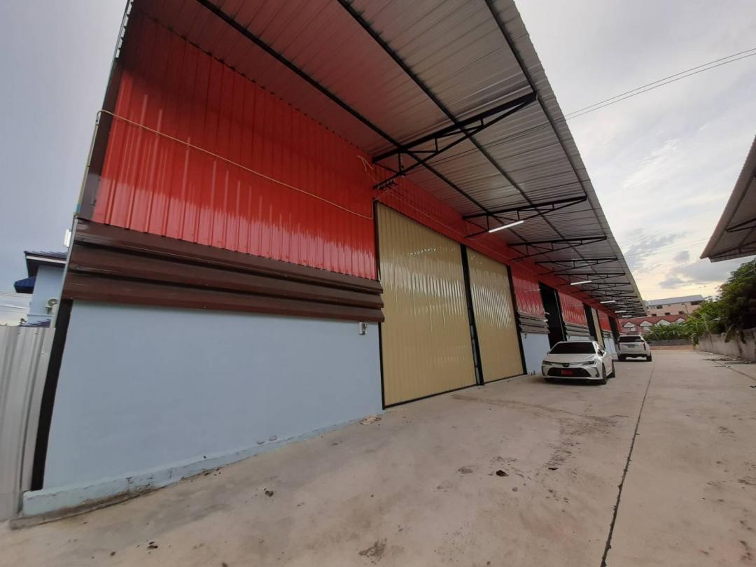 ให้เช่าโกดังบางกร่าง ถ.บางกรวย-ไทรน้อย ขนาด 153 ตร.ม. อำเภอเมืองนนทบุรี ราคาเช่า 30,000 บาท/เดือน