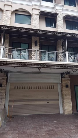 HR590ให้เช่าอาคารพาณิชย์ 5 ชั้น เนื้อที่ 23 ตรว.ซอยเจริญกรุง 93 ตรงข้ามเอเชียทีค ใกล้ทางด่วน