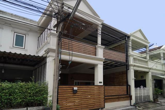 ให้เช่าทาวน์เฮ้าส์ 3 นอน 3 น้ำ 5 แอร์ สุขุมวิท 50 ราคาเช่า 45000 ต่อเดือน