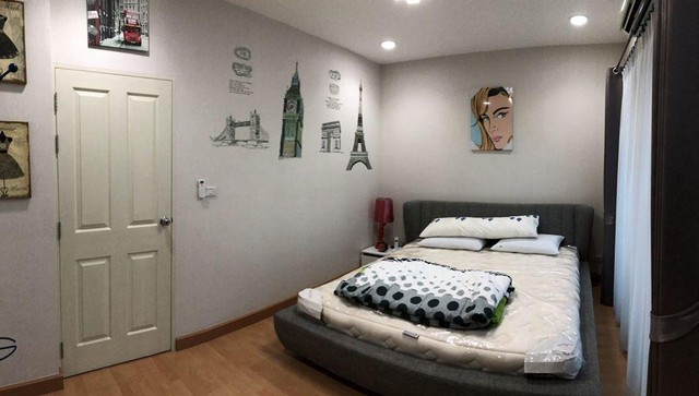 HR 4106 ให้เช่าTownhome 3ชั้น 3ห้องนอน หมู่บ้านกลางเมือง ลาดพร้าว 87 