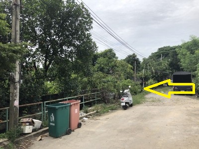 ขายที่ดินซอยบางขุนนนท์20 ขนาด 400ตร.ว ใกล้คลองบางกอกน้อย ที่สวย ราคาคุยกันได้ 