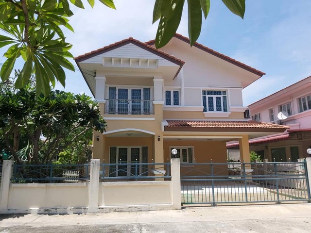 HR565ให้เช่าบ้านเดี่ยว เนื้อที่ 61 ตรว.หมู่บ้านกัลปพฤกษ์รีเจ้นท์ ใกล้เมกาบางนา เดินทางสะดวก