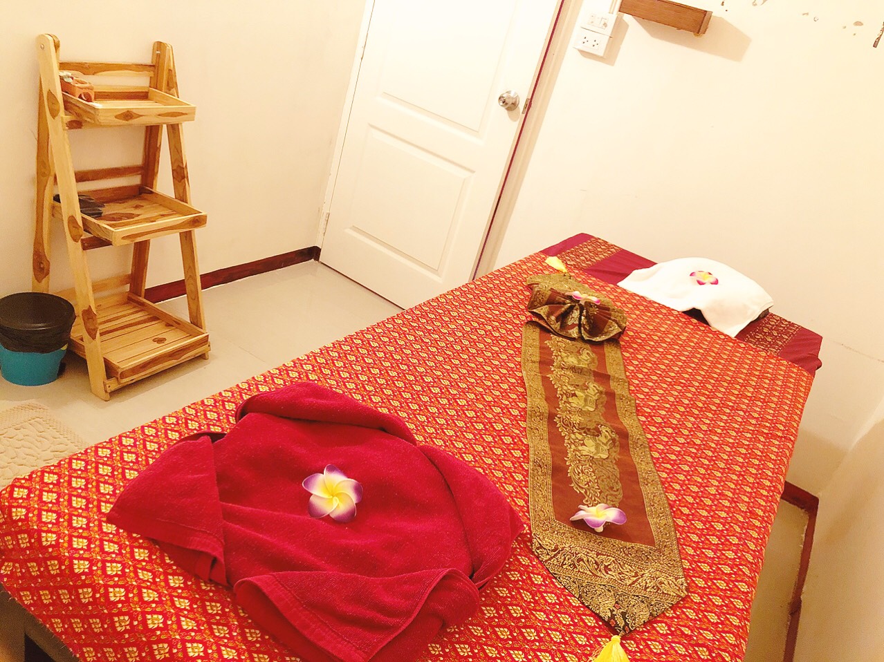 นวดผ่อนคลายย่านสปาหรูนนทบุรี-บางใหญ่กับน้องๆสาวสวยค่า