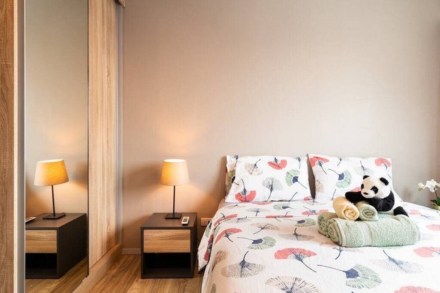 ให้เช่า บลอสซั่ม คอนโด แอท สาทร-เจริญราษฎร์ ขนาด 60 ตรม. 2 นอน 2 น้ำ เฟอร์นิเจอร์ครบ