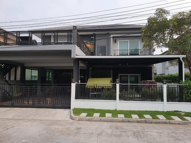 ให้เช่าบ้านเดี่ยว เดอะเซนโทร สุขาภิบาล5 เนื้อที่ 65ตรว 6นอน 3น้ำ 45,000ต่อเดือน