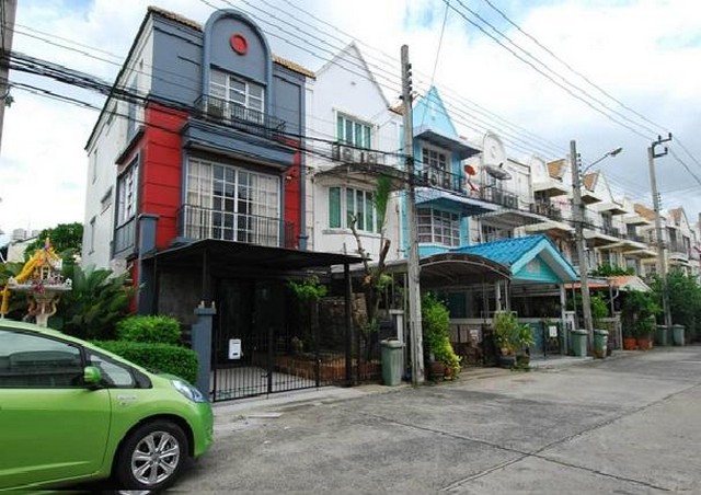 รหัสC3369 ให้เช่าทาวน์โฮม 3ชั้น ลาดพร้าววังหิน เหมาะทำโฮมออฟฟิศ