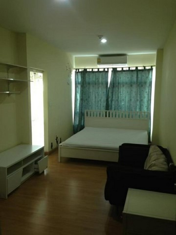 เอเซ่ รัชดา 22 ตรม  ชั้น 4  ให้เช่าราคา  6000 บาท เดือน