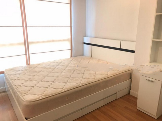 ให้เช่า ลุมพินี เพลส พระราม 4 กล้วยน้ำไท 11000 บาท พร้อมเฟอร์