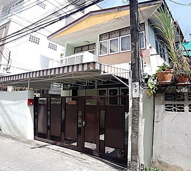 ขาย บ้านเดี่ยว 2 ชั้น 39 ตร.ว. ซอยเซ็นหลุยส์ 3 จันทน์ 18/7 แยก 16 พร้อมเฟอร์นิเจอร์