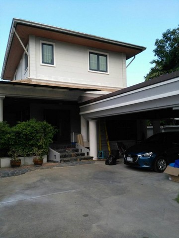 C1325 ให้เช่าบ้านเดี่ยว 2 ชั้น ซอยสุขุมวิท50 ใกล้จุดขึ้น ลงทางด่วน ใกล้รถไฟฟ้าBTS อ่อนนุช