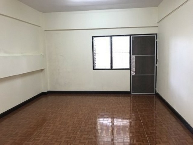 ให้เช่า คอนโด Sriburin Condo 1 ห้องนอน ขนาด 29 ตรม.