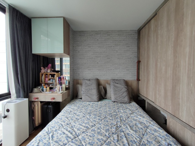 คอนโดสไตล์ loft โครงการ Wire Ratchada19 ห้องมุม ขนาด 30 ตร.ม. ราคาดีที่สุดในโครงการ