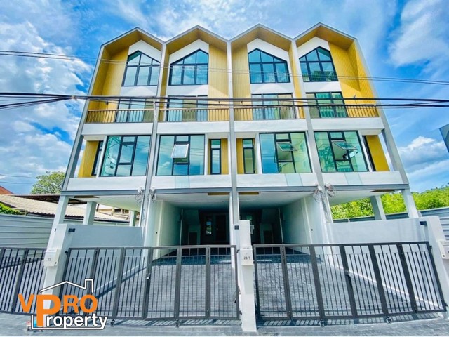 ให้เช่า Space Home Office ใกล้ BTS ปุณณวิถีและอุดมสุข