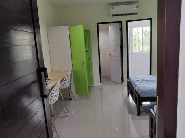 หอพักหญิงศรีกมล ห่างจากมหาลัยสวนสุนันทาวิทยา เพียง 900 เมตร เฟอร์นิเจอร์ครบพร้อมอยู่ 