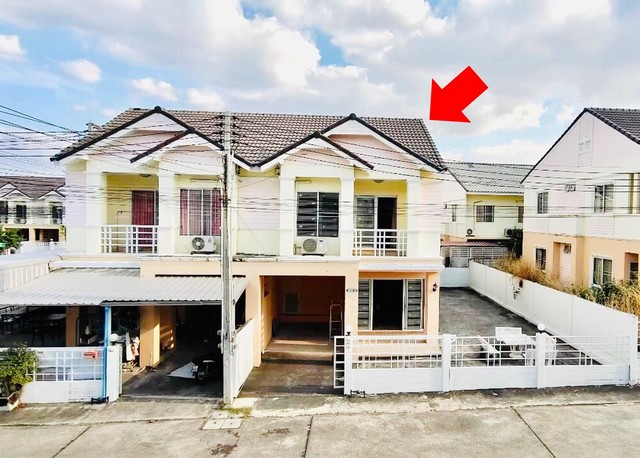 ขายบ้านแฝด 2 ชั้น หมู่บ้านพิมพาภรณ์ อ่าวอุดม-แหลมฉบัง อ.ศรีราชา จ.ชลบุรี (3)