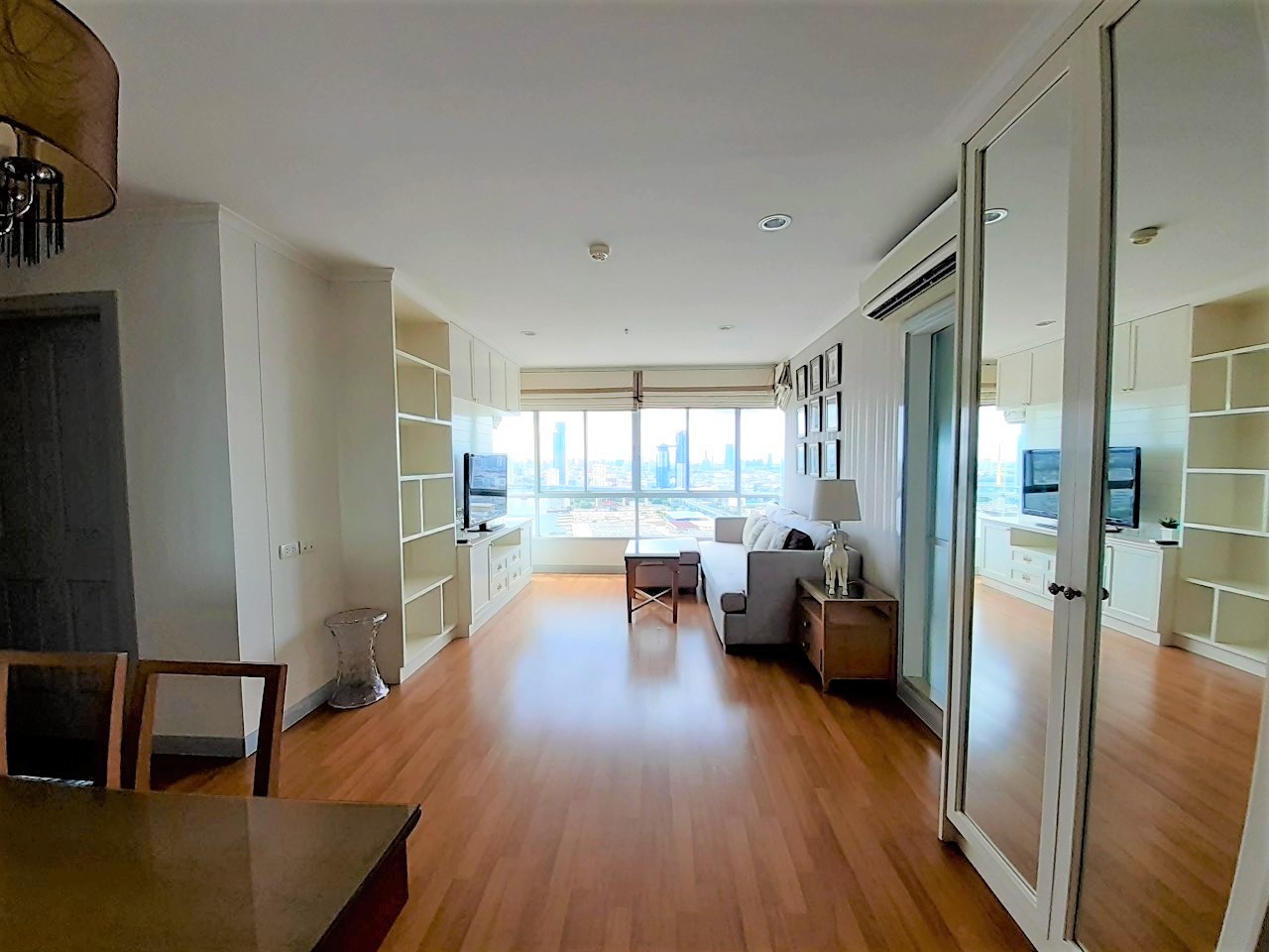 ให้เช่า2br. แต่งสวย มองเห็นวิวแม่น้ำ@ลุมพินี พาร์ค ริเวอร์ไซด์-พระราม 3 (Ref No. Lpark-RS RM301597R)