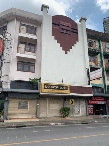 ให้เช่าตึกแถว 1 คูหา 4 ชั้น ถนนเสนานิคม1 ใกล้BTS เสนานิคม ห่างถนนใหญ่ 100 ม. ทำเลดี