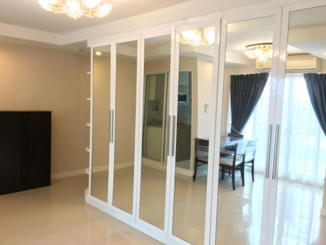 Zenith Place Ekkamai สะดวก น่าอยู่ ประหยัด เฟอร์ครบ BTS เอกมัย 