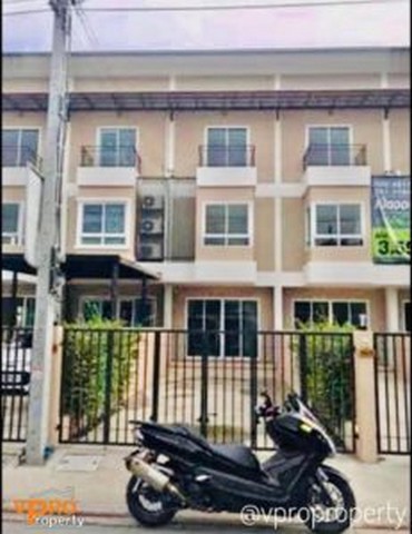 ให้เช่า Townhome 3 ชั้น รามอินทรา ซอย 8 ใกล้ Big C รามอินทรา